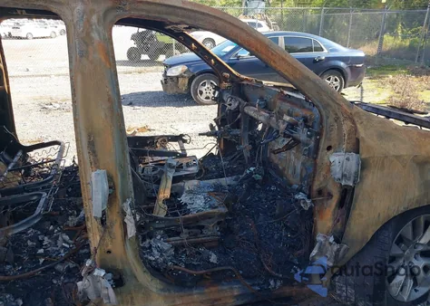 2022 Chevrolet Silverado 1500 2Wd Double Cab Standard Bed Custom z USA, uszkodzony, nr VIN 1GCRABEK9NZ630659